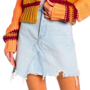 🔥🔥 FREE PEOPLE DENIM SKIRT 🔥🔥